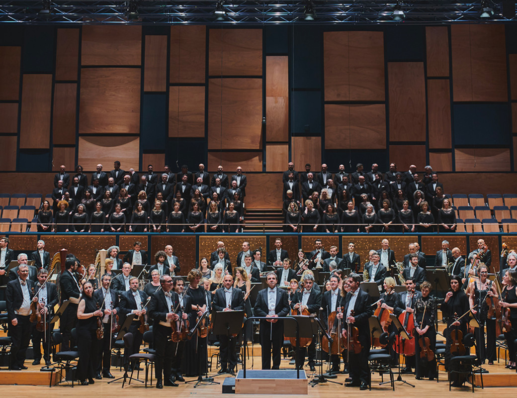 Daniele Gatti e l'Orchestra e il Coro del Maggio ©Michele Monasta, Maggio Musicale Fiorentino