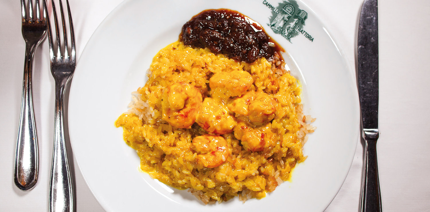 Curried prawns with toasted rice and Mango Chutney of Trattoria Cammillo