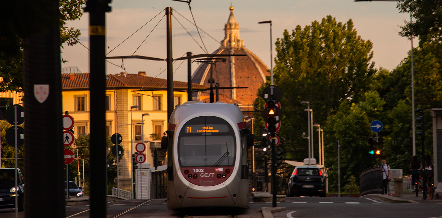 Tramvia Firenze (ph. Dario Garofalo)
