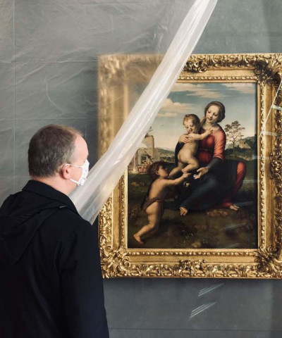 Eike Schmidt unveils the "Madonna del Pozzo" (Madonna of the Well)