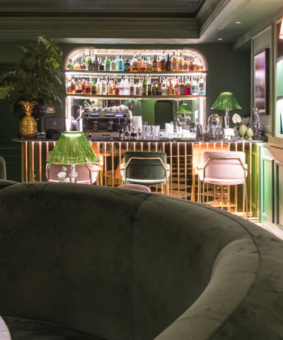 Luca's Lounge bar