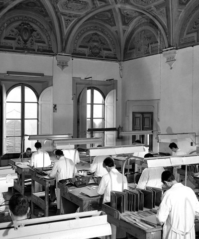 Il laboratorio artigianale di Gucci in via delle Caldaie in una foto dell'Archivio Locchi 