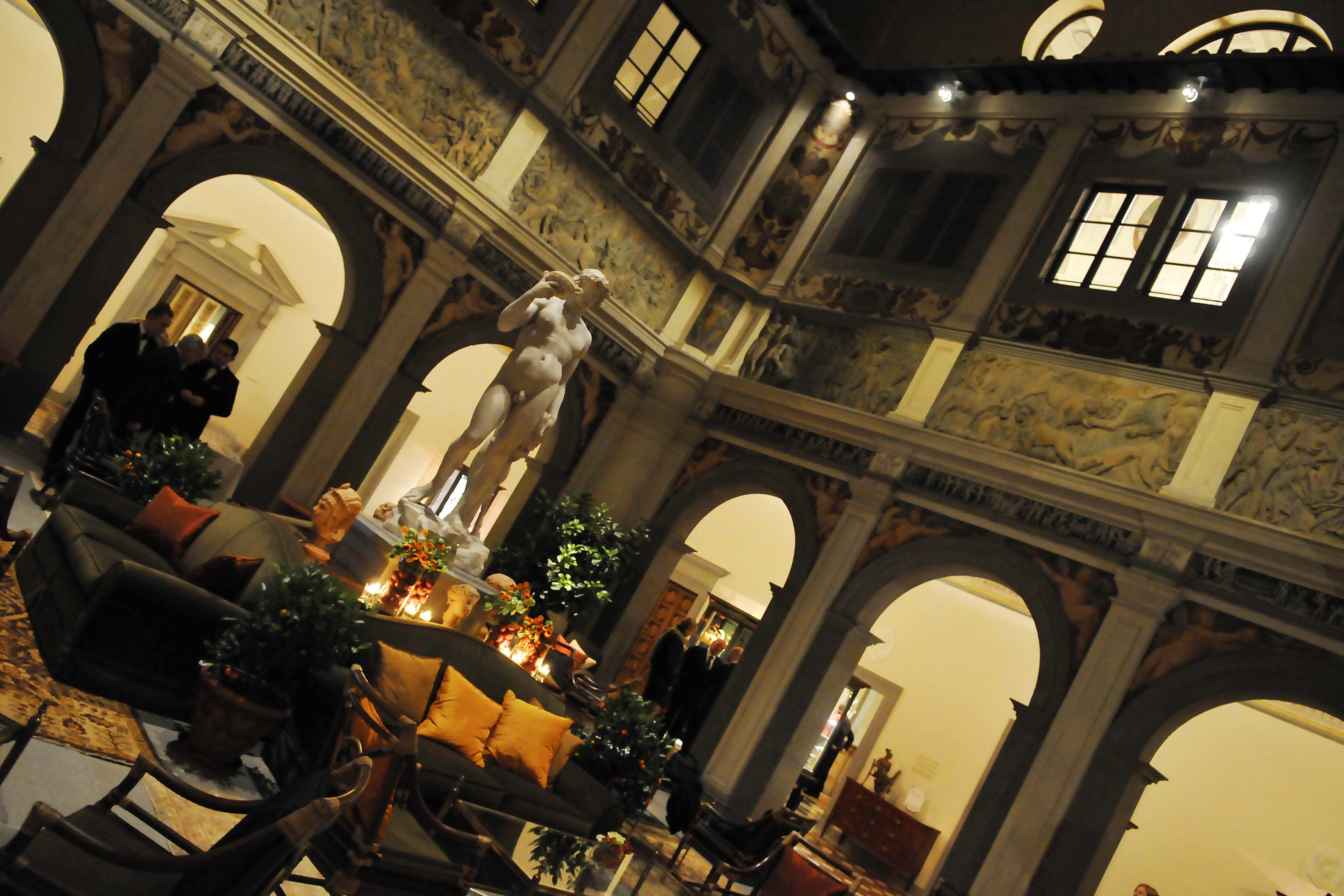 Firenze. Four Seasons Firenze. Firenze Megazine