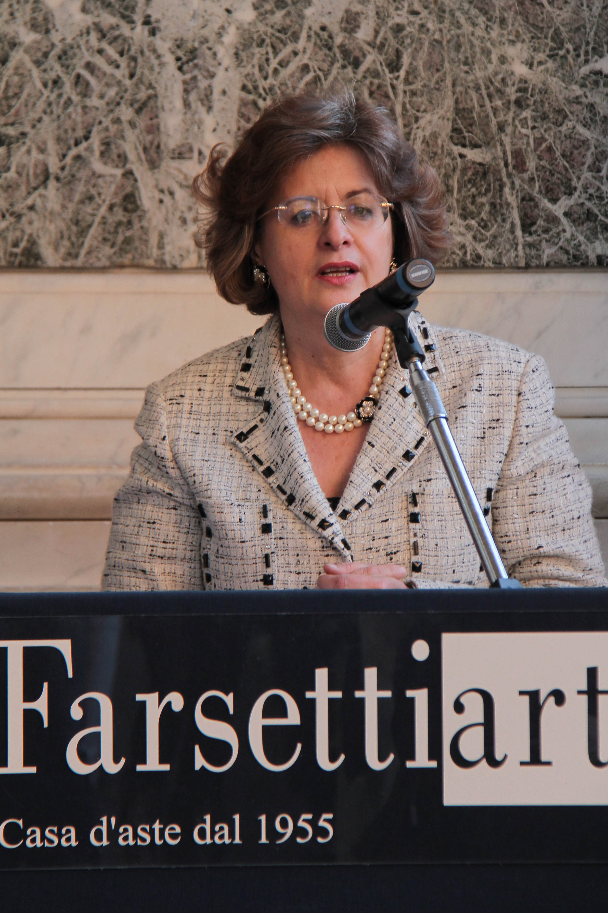 PRESSPHOTO Firenze, Loggia dei Lanzi, asta benefica per ANT organizzata da Farsetti. Nella foto Cristina Acidini
Giuseppe Cabras/New Press Photo