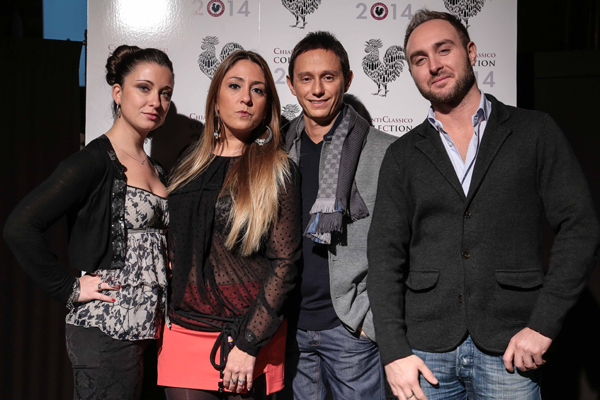 PRESSPHOTO Firenze, cena del Chianti Classico alla Leopolda. Nella foto Damiana Turco, Beatrice Frandi, Alessio Paolillo e Cosimo Campolmi
Giuseppe cabras/new pressphoto