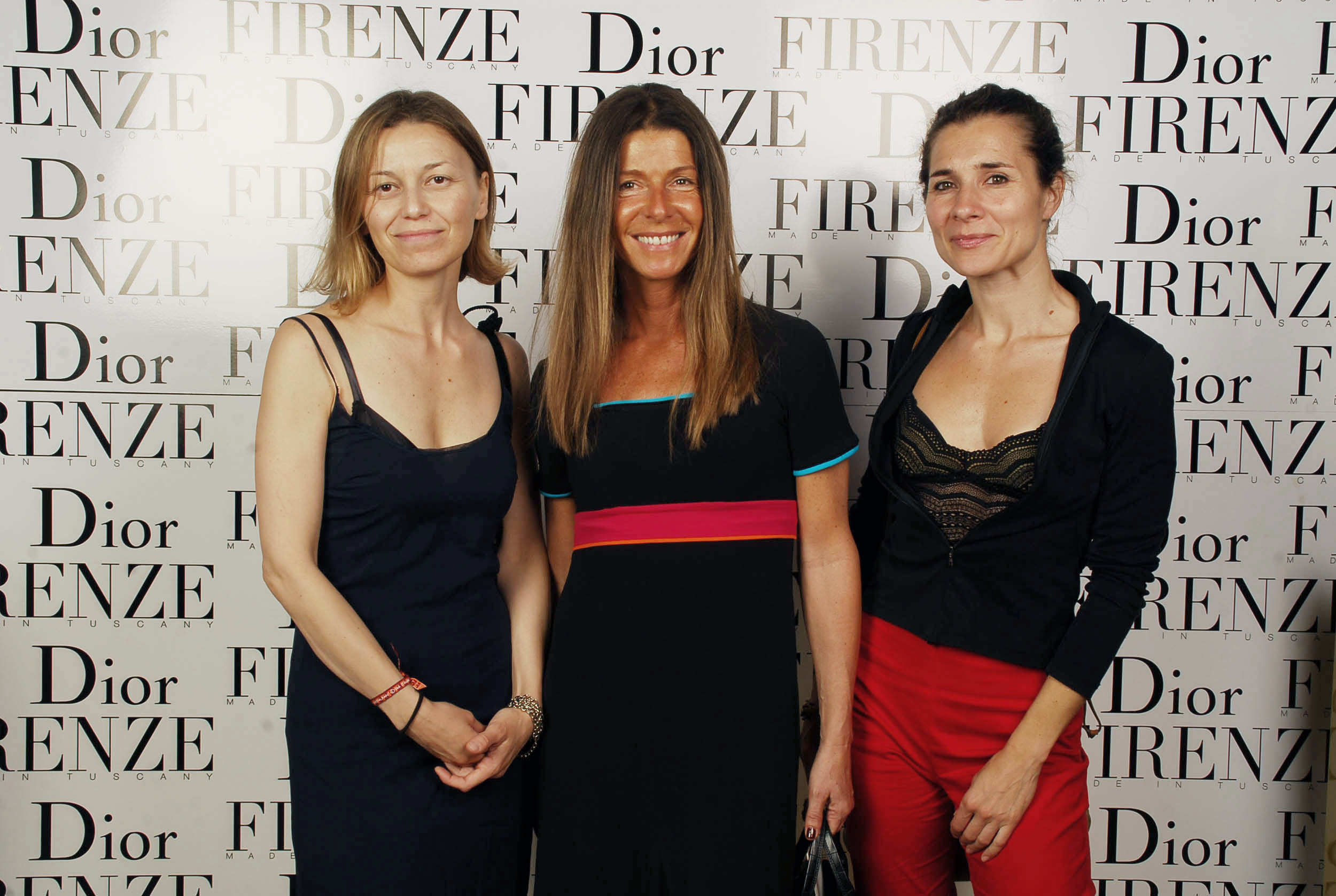 PRESSPHOTO  Firenze, evento Dior al teatro romano di Fiesole. Nella foto Roberta Campanacci, Katia Santucci e Simona Vercelli