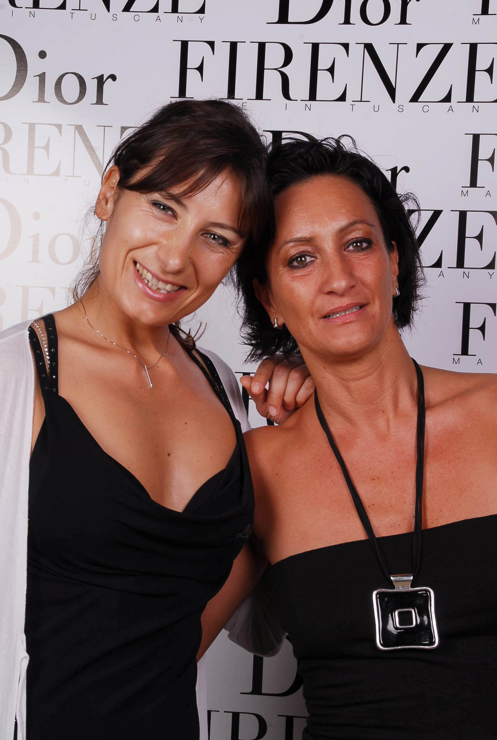 PRESSPHOTO  Firenze, evento Dior al teatro romano di Fiesole. Nella foto Laura Sarti e Susanna Tarchiani