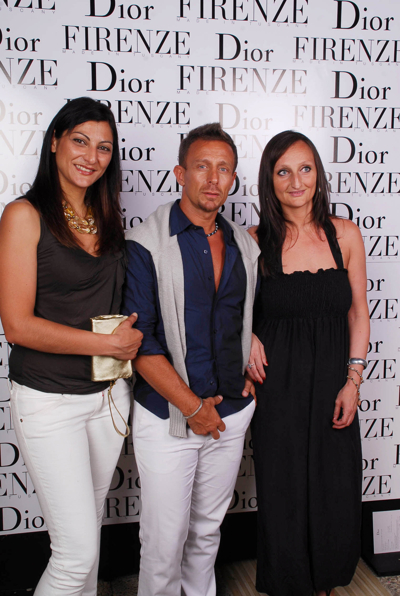 PRESSPHOTO  Firenze, evento Dior al teatro romano di Fiesole. Nella foto Oscar Lasarte, Sabrina Fuligni e Annalisa Muccio