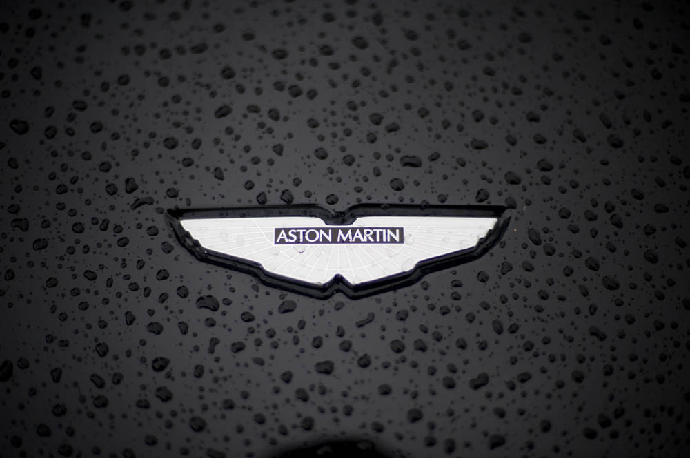 Drive test Aston Martin