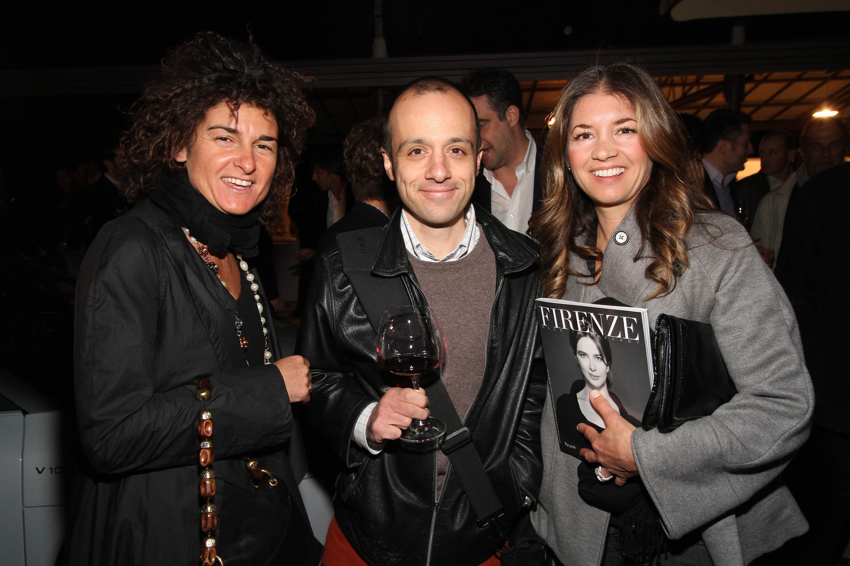 PRESSPHOTO Firenze, festa Firenze Magazine. Nella foto  Maura Bartolozzi e Simona Aronni con Matteo Brogi