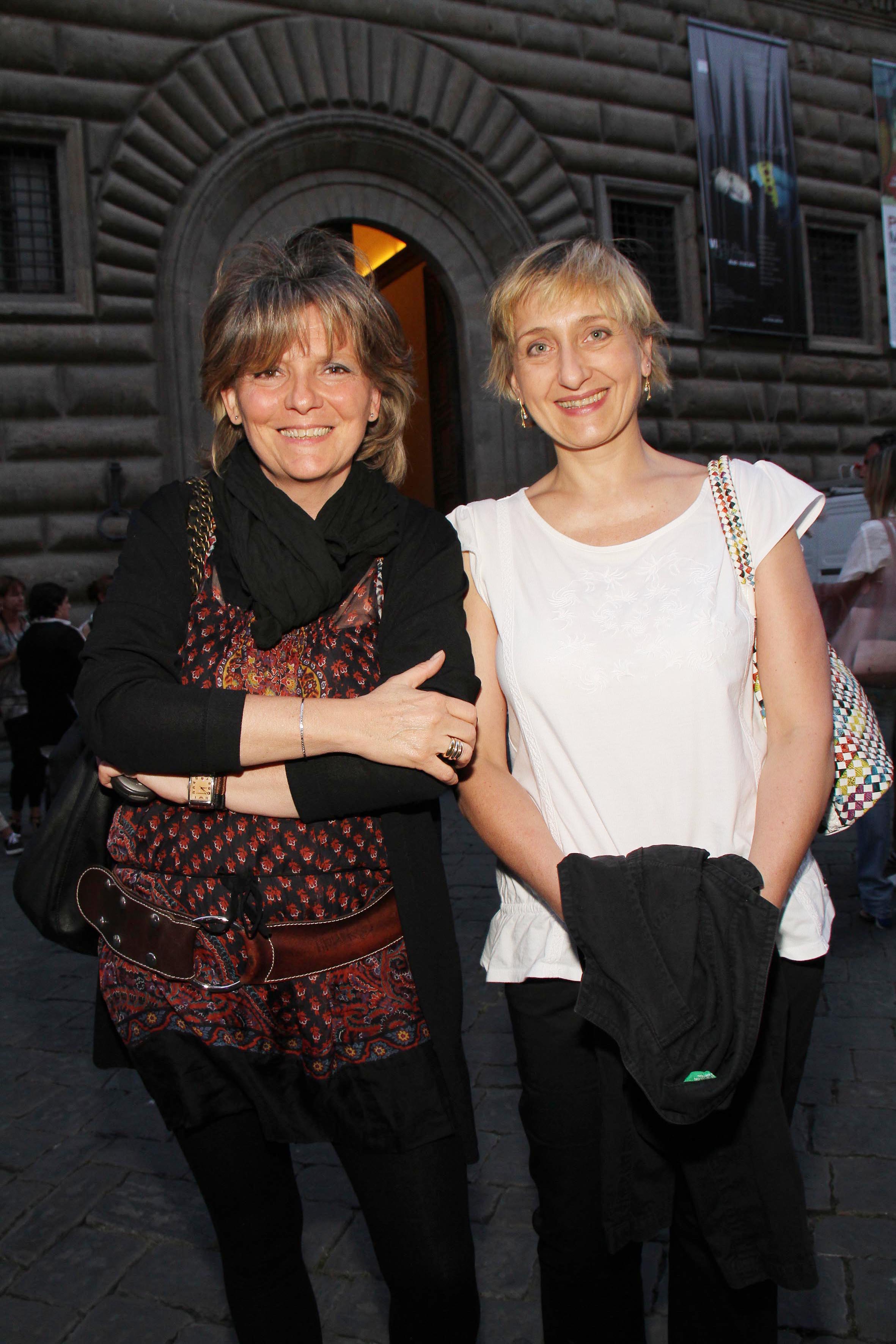 PRESSPHOTO Firenze, Palazzo Strozzi, Milano 25, Col cuore si può. Nella foto Letizia Garbin e Isabella Carmassi