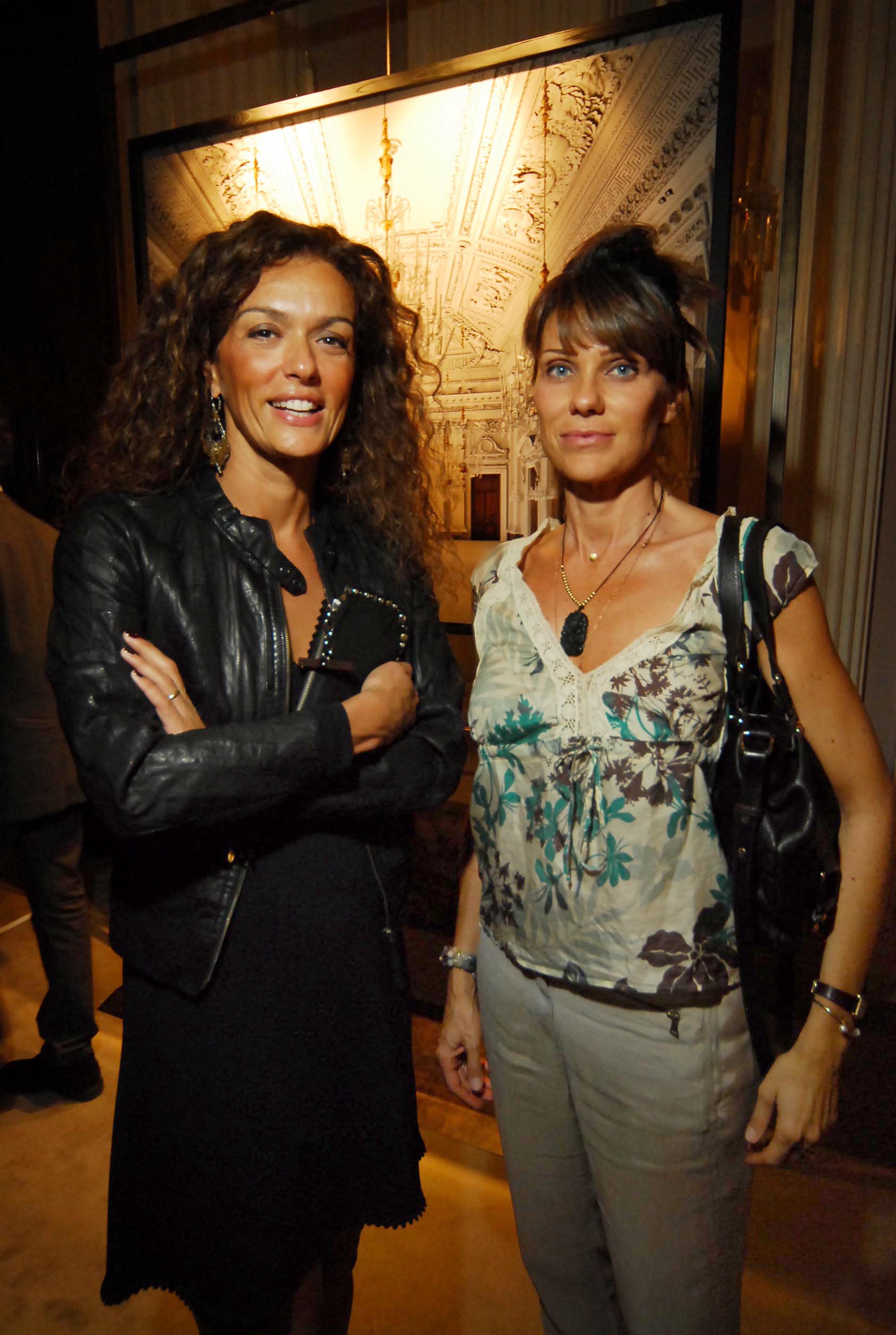 PRESSPHOTO  Firenze, Palazzo Pitti Galleria Palatina, mostra fotografica di Massimo Listri. Nella foto Elisabetta Zani e Daniela Baroncini