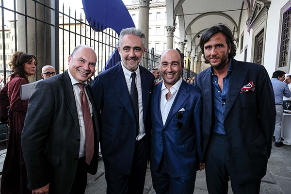 Gianluca Tenti, Matteo Parigi Bini, Filippo Ricci,  Alex V. Lana