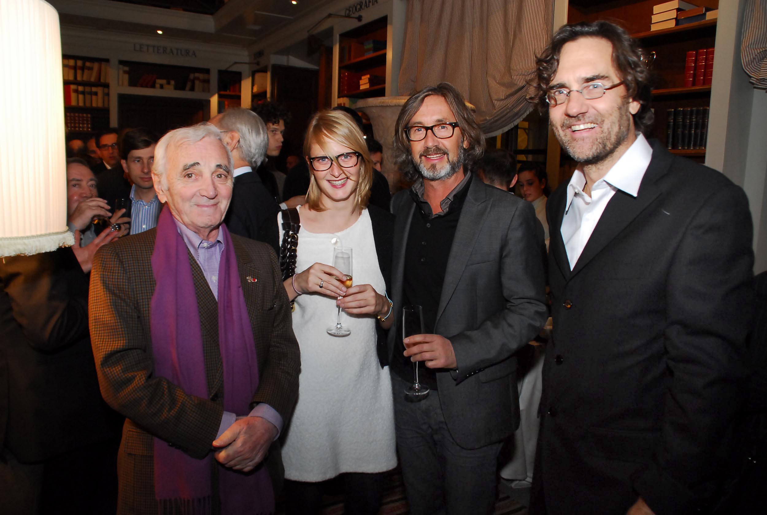 PRESSPHOTO Firenze, Cinema Odeon, Renzi assegna il Fiorino d'oro a Charles Aznavour, segue cena di gala a Palazzo Tornabuoni. In foto Aznavour con Anna Novion, Martin Provost e Francesco Martinotti